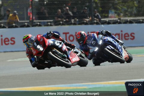 EWC 24 Heures Motos: Corrida estabilizada no final da noite...