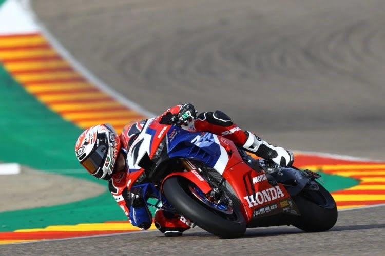 WSBK Iker Lecuona : « En WorldSBK, le même équilibre qu’en MotoGP n’a pas encore été atteint »