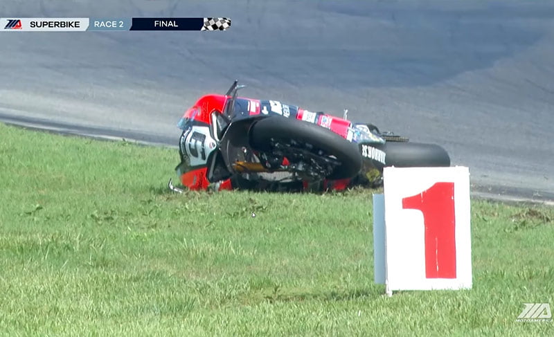 MotoAmerica Virginia J3 : Podium pour Danilo Petrucci qui chute après la course.