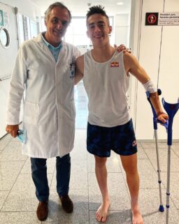 Moto2 : Pedro Acosta a été opéré avec succès et est de retour à la maison