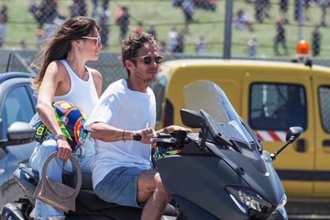 People MotoGP : Valentino Rossi fait son retour en Superbike à Misano !