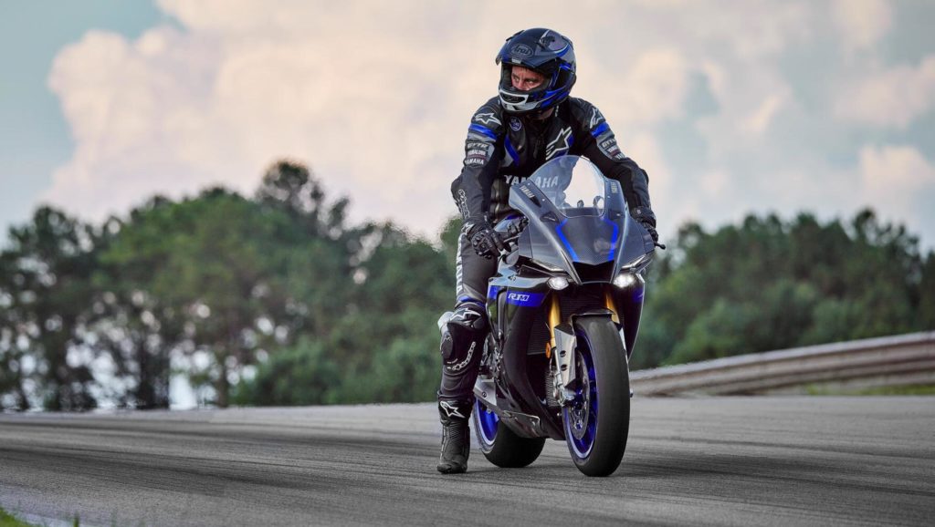 [Street] Yamaha préparerait une R1 dédiée à la piste pour 2023