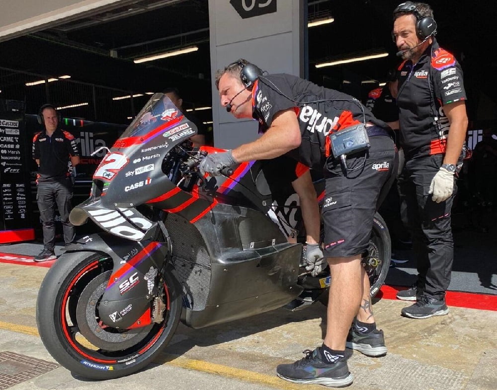 MotoGP technique: What is the purpose of the revolutionary aerodynamics that Aprilia tested in Barcelona?