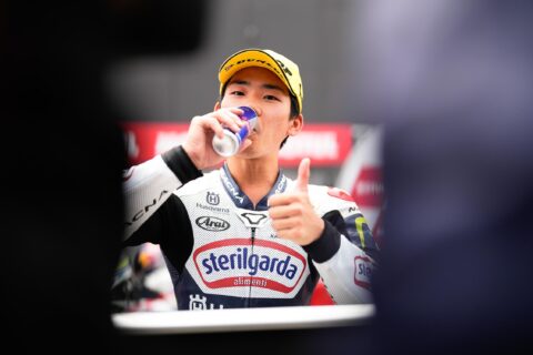 Moto3オーストリアレース：クレイジーなレースで佐々木歩夢が勝利！