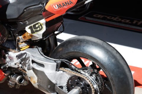 WSBK Superbike Test Catalunya : Un bras oscillant divise chez Ducati