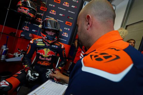 MotoGP Aragon : l’affaire Adrian Fernandez et les mécaniciens de Max Biaggi s’est nuitamment finie en coups et blessures