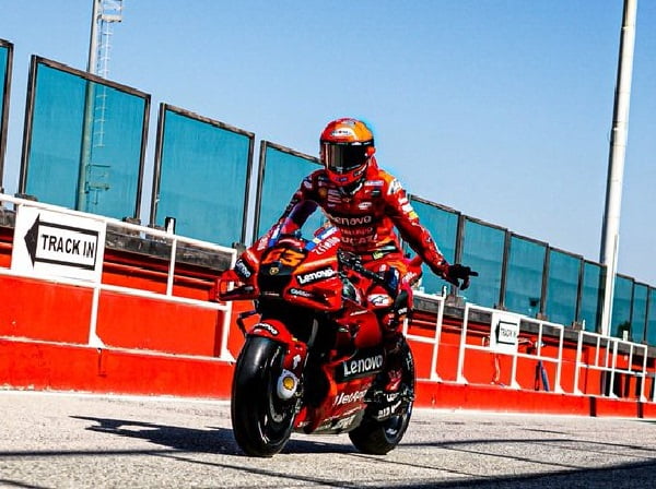 MotoGP People, Pecco Bagnaia a passé son permis moto : « ce n’est pas facile d’aller si lentement »
