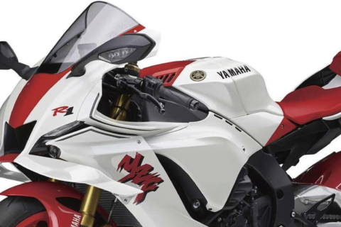 [Street] Yamaha would upgrade its R1 to celebrate its 25th anniversary?