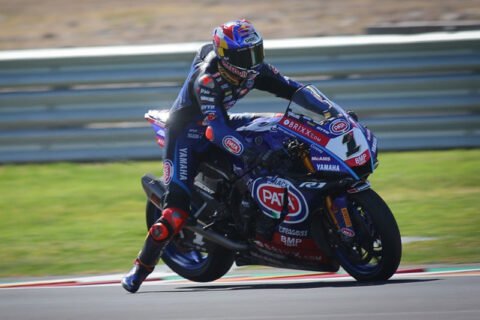 WSBKスーパーバイクアルゼンチンスーパーポール：トプラク・ラズガトリオール選手がライバルを粉砕