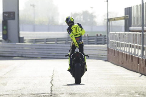 MotoGP: Valentino Rossi de volta à pista em Misano com uma Yamaha R1 GYTR