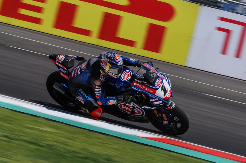 WSBK Superbike Mandalika FP1 : Toprak Razgatlioğlu mène une séance de découverte…