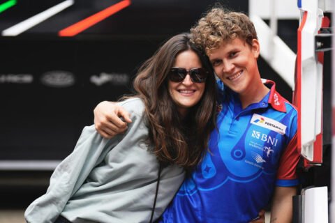 People Moto2 : Gabriel Rodrigo regardera les courses en faisant des hamburgers