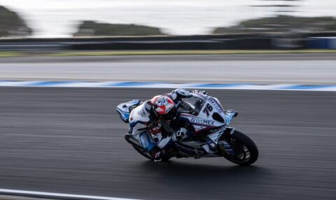 WSBK Superbike Phillip Island J1 : pour Loris Baz (BMW/18), c’était une journée à oublier