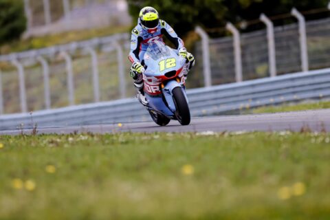 Moto2 Portugal Portimão Qualificação: Filip Salac conquista a primeira pole position na Moto1