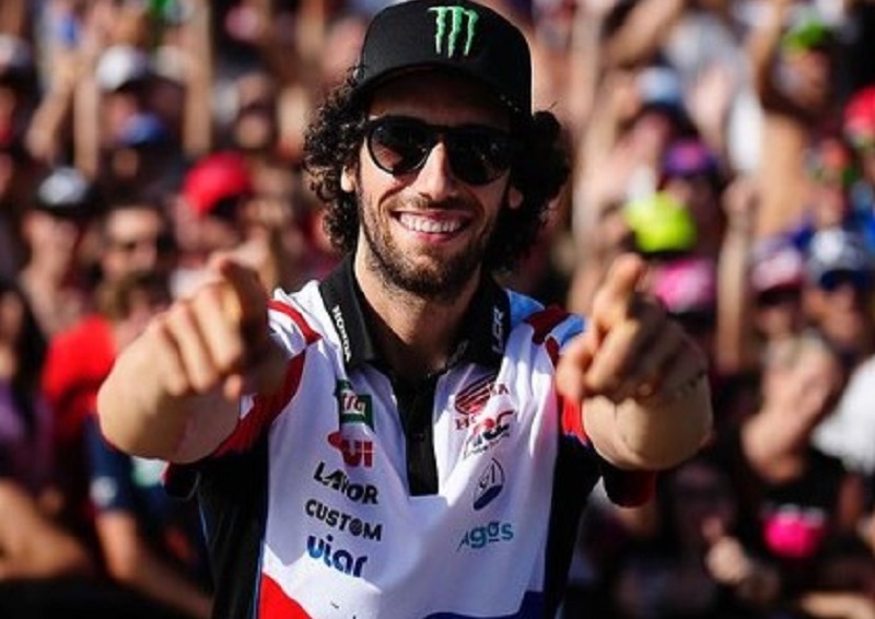 MotoGP, Alex Criville : « l’arrivée d’Alex Rins sera bonne pour Yamaha car elle apportera des choses positives »