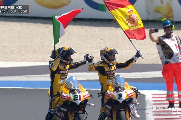 WSBK Superbike Misano Course-1 : Domination absolue des... jaunes !
