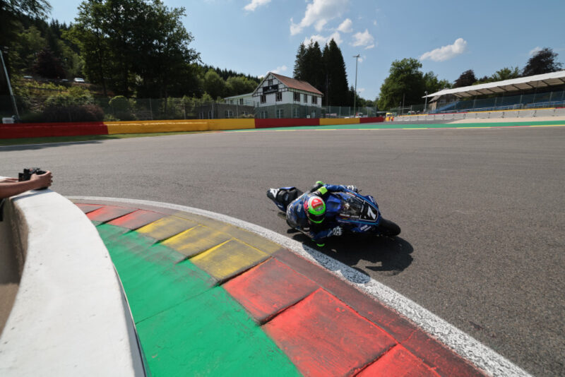 EWC 24H Spa-Francorchamps: O YART-Yamaha à frente no início da manhã