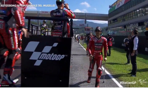 MotoGP Italie Mugello Parade LIVE : La charette version italienne...