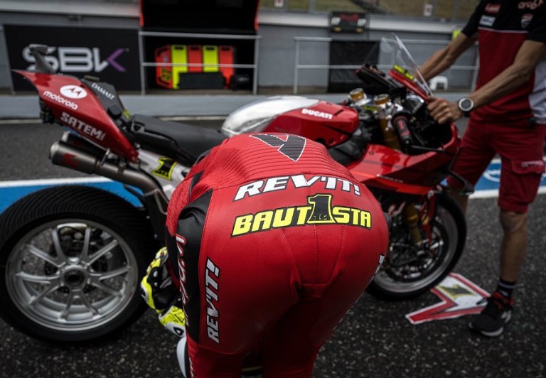 WSBK Most J2 Alvaro Bautista (Ducati/12) : “ce week-end semble être un peu malchanceux”