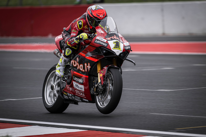 WSBK Superbike Donington FP3 : Álvaro Bautista de retour, plus rien ne l’effraie !