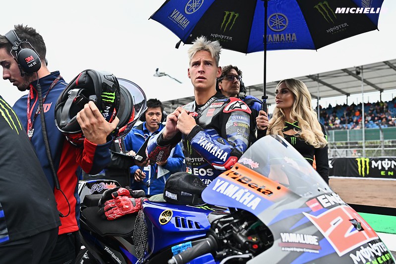 Parlons MotoGP : Pourquoi Álex Rins pourrait poser problème à Fabio Quartararo