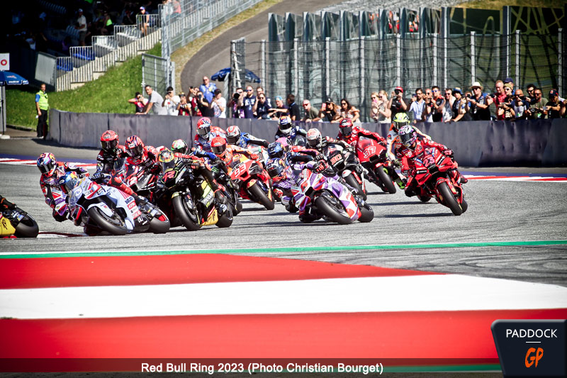 MotoGP Autriche J2 Photos : Marco Bezzecchi a eu chaud au départ du Sprint !