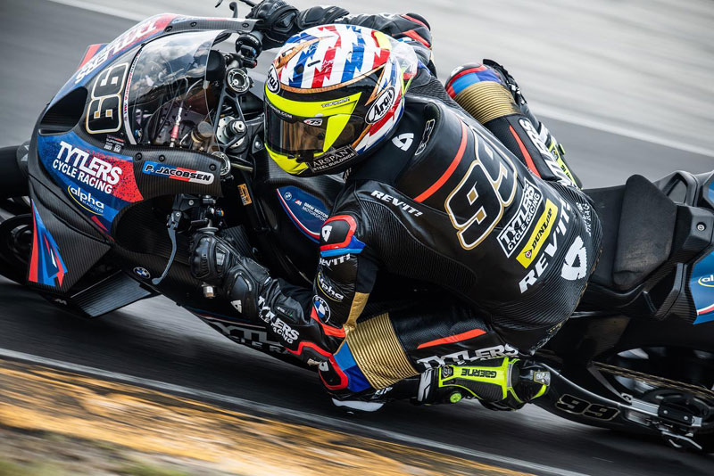 MotoAmerica Pittsburgh J1 : PJ Jacobsen sur une autre planète en Pennsylvanie