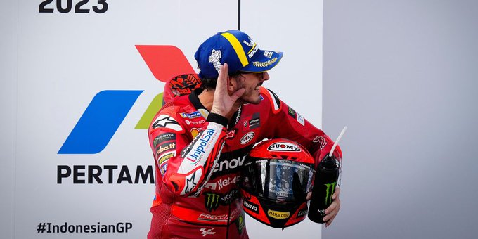 MotoGP, Jorge Lorenzo dirige-se a Pecco Bagnaia: “mantém-te discreto, não venceste a corrida, Jorge Martin perdeu”