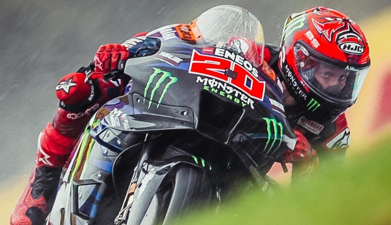 MotoGPタイ、ファビオ・クアルタラロ：「M1をトップに戻したいというプライドがあり、ヤマハに残ることを選択した」