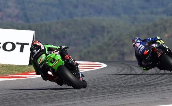 WSBK Superbike : Jonathan Rea va-t-il gagner avec Yamaha ? Sofuoglu est sceptique