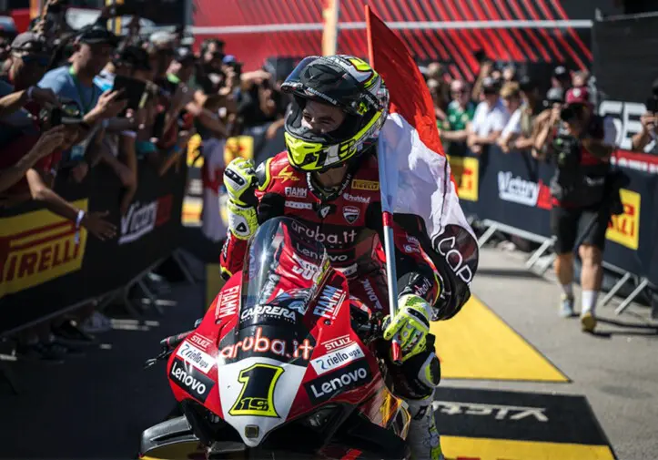 WSBK Portimão Superbike Course 2 : Le triplé pour Alvaro Bautista, mais Toprak Razgatlioglu reporte la célébration du titre mondial !