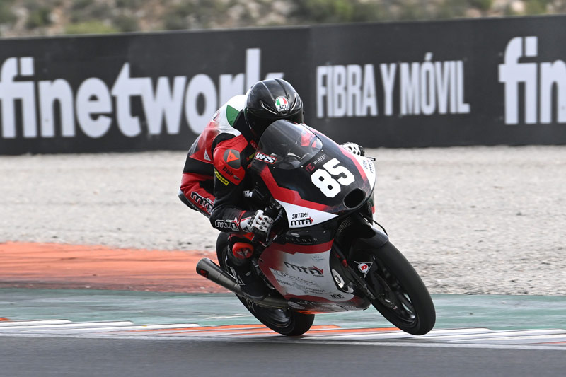 JuniorGP Valencia J2: An expected title for Marc Marquez's protégé, Maximo Quiles, and new names in pole position!