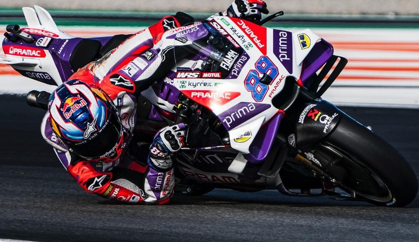 MotoGP, Gigi Dall’Igna répond à froid à Pramac Ducati et Jorge Martin : “on ne gagne pas ou on perd un titre à cause d’un pneu, mais à cause des erreurs commises au cours de la saison”