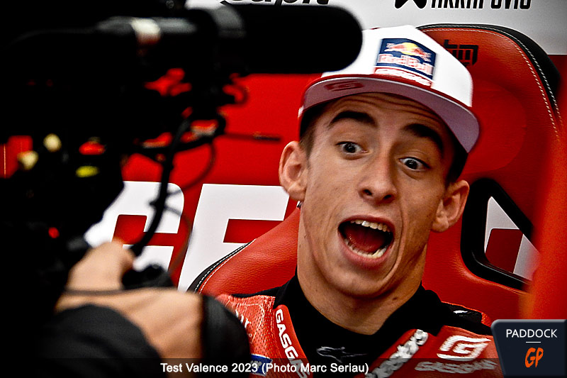 Teste de MotoGP em Valência: “Bob Esponja” será o apelido de Pedro Acosta? (Entrevista Hervé Poncharal)