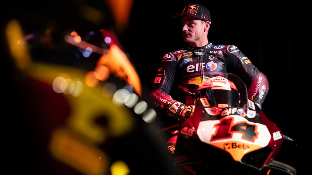 WSBK: the Marc VDS team presents its Ducati and Sam Lowes for a new adventure