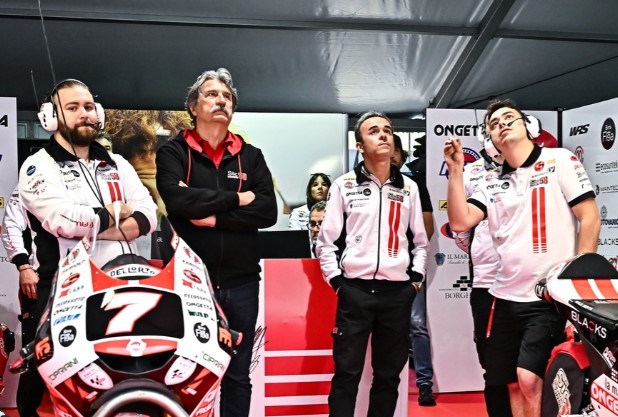 MotoGP, Paolo Simoncelli : « je dois critiquer Honda, je croyais que les Japonais ne promettaient rien sans certitude, mais je me suis trompé »