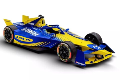 Yamaha Motor and Lola Cars sign technical partnership [CP]