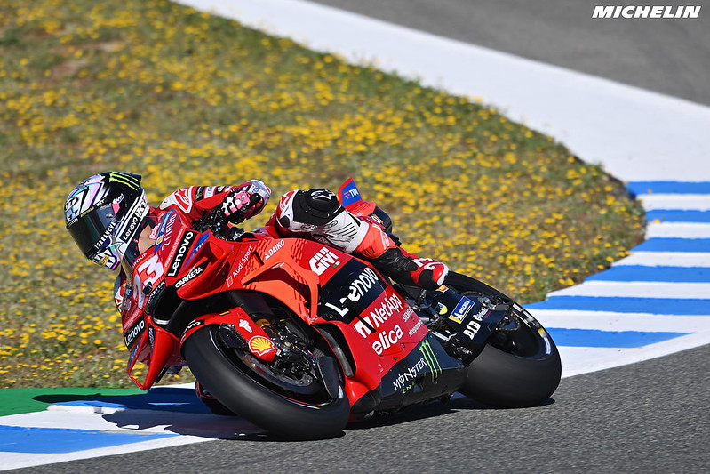 MotoGP Jerez J1, Enea Bastianini (Ducati/8) est clair : « Il faut que j’analyse les données de Marc Marquez »