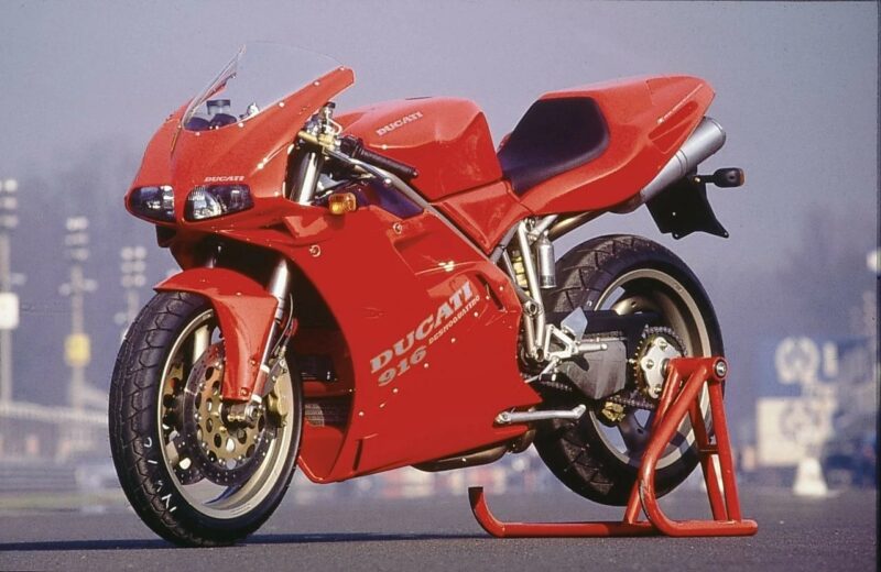 Ducati 916 SRC