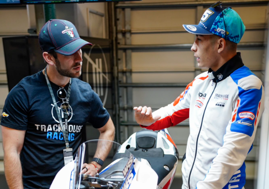 L’écho des réseaux : Quand les pilotes de Nascar découvrent le MotoGP