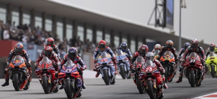 MotoGP、公式: Liberty Media は、F1、MotoGP、WSBK スーパーバイク、MotoE のオーナーです