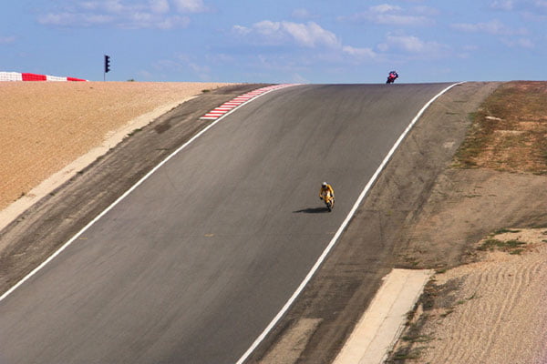 FSBK レデノン：フランススーパーバイク選手権は波乱万丈の週末に向けて準備を進めています。