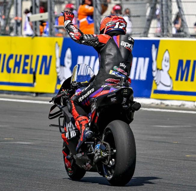 Maverick Vinales 