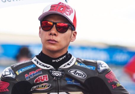 MotoGP, Lucio Cecchinello défend Nakagami : "avant de penser à changer de pilotes, nous devons résoudre les problèmes de la moto"