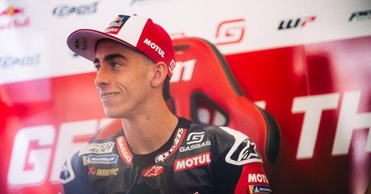 MotoGP, Pedro Acosta interpelle Michelin : « les vibrations est un problème qu’ils doivent prendre en considération »