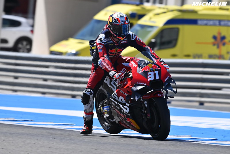 Teste de MotoGP em Jerez Espanha, Debriefing Pedro Acosta (KTM/11): “Muitas coisas positivas sobre a carenagem”, etc. (Totalidade)