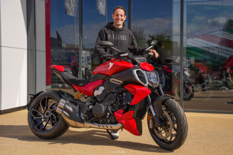 People Street : Sportif de haut niveau, motard et amateur de sensations fortes, Renaud Lavillenie devient ambassadeur de la marque Ducati.