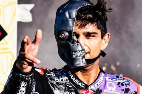 MotoGP Espagne Jerez Parade LIVE : La charrette version andalouse… (Vidéo)