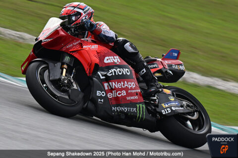 Moto2 People – Quand deux Moto2 se promènent dans les rues de Spa