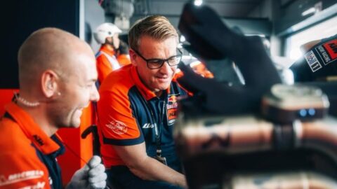 MotoGP, Pit Beirer, KTM: „Jeder Fahrer ist ein Held und wir müssen sie mehr würdigen“